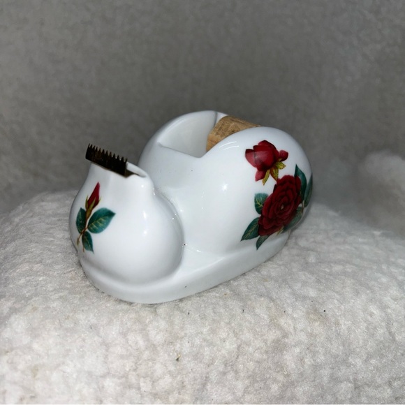 House of Prill Porcelain vtg tape dispenser white red roses on each side 4.5" - Picture 2 of 9